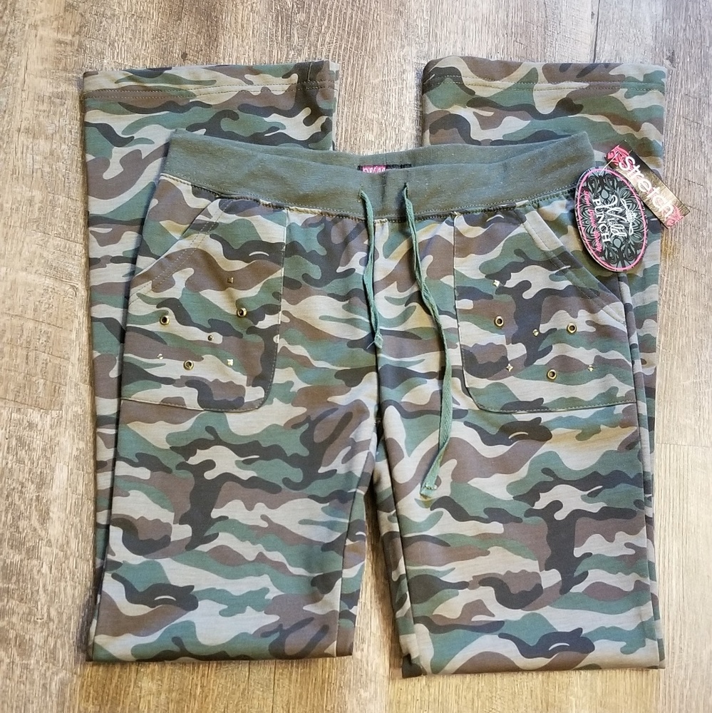 Camo Pants -Ladies Large (draw string/stretch)